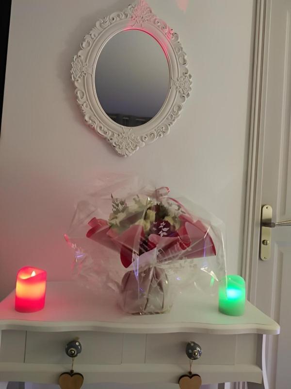 Ecrin D' Amour Suite Romantique Avec Jacuzzi Castels Exterior foto